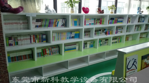 <a href='http://www.huajiawangjun.com/chanpin/110-1.html' target='1' style='font-size:18px; font-weight:bold; color:#000000;'>圖書閱覽室</a>4