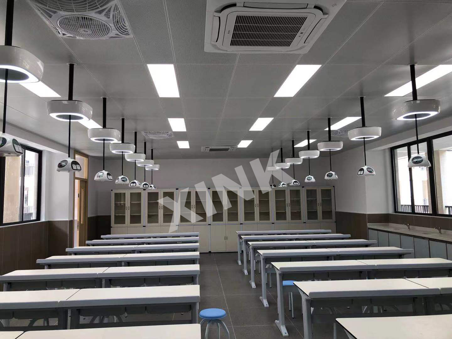 <a href='http://www.huajiawangjun.com/' target='1' style='font-size:14px; font-weight:bold; color:#0080ff;'>物理實驗室</a>
