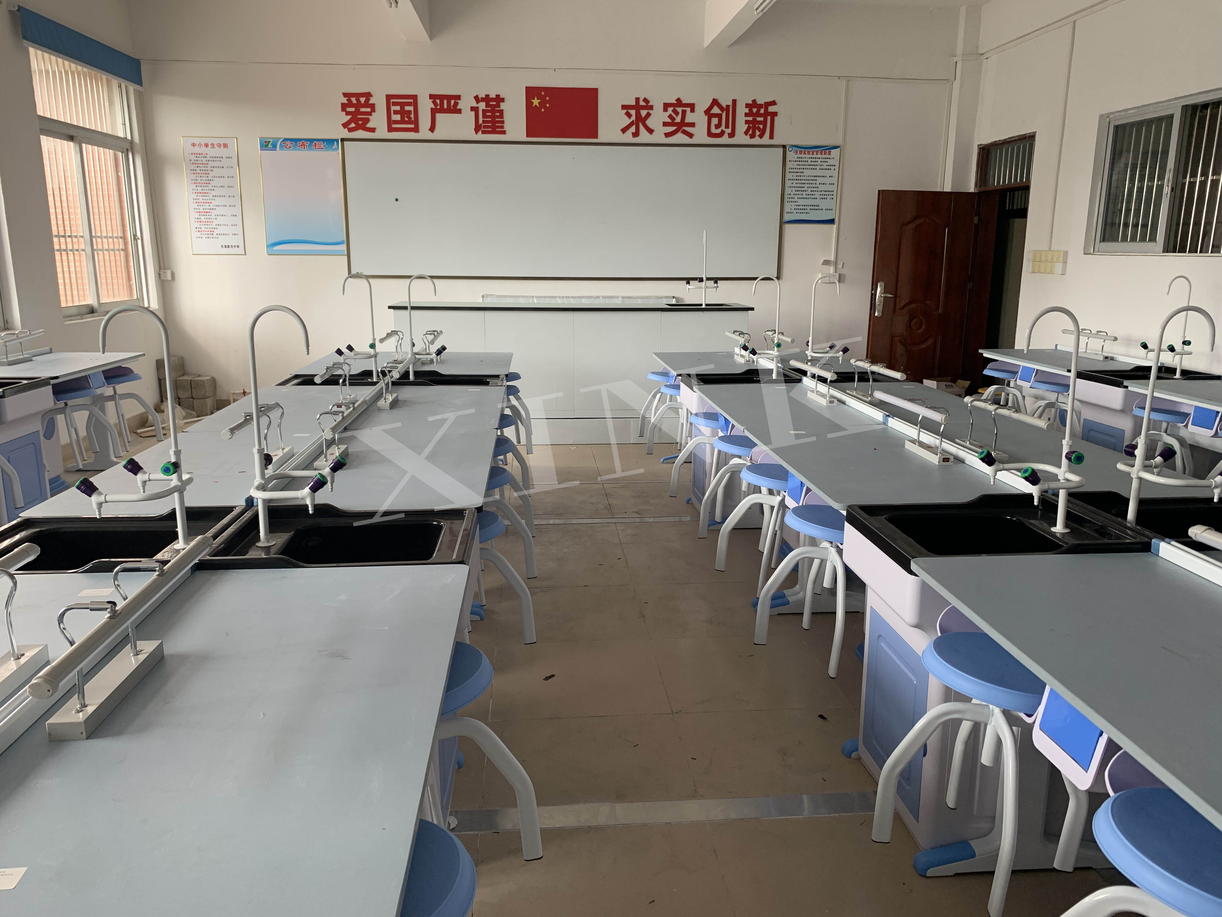 生物實(shí)驗(yàn)室