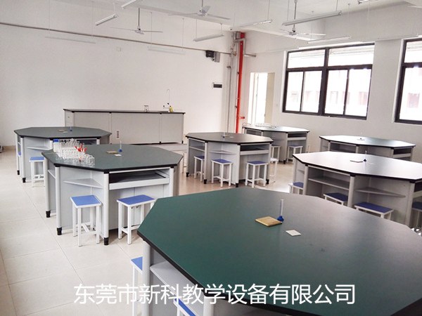 <a href='http://www.huajiawangjun.com/' target='1' style='font-size:14px; font-weight:bold; color:#0080ff;'>物理實(shí)驗(yàn)室</a>設(shè)備