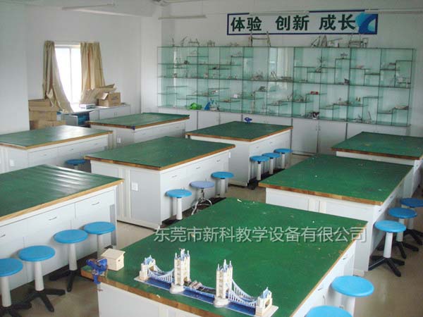 <a href='http://www.huajiawangjun.com/chanpinyiji/37-1.html' target='1' style='font-size:18px; font-weight:bold; color:#ff0000;'>通用技術實驗室設備</a>