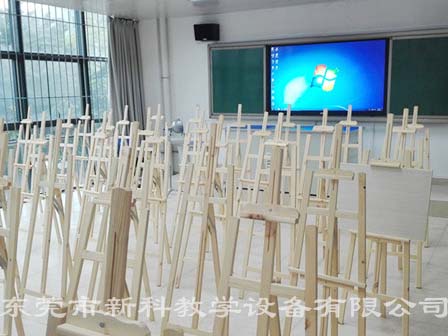<a href='http://www.huajiawangjun.com/chanpin/56-1.html' target='1' style='font-size:18px; font-weight:bold; color:#000000;'>美術功能室</a>