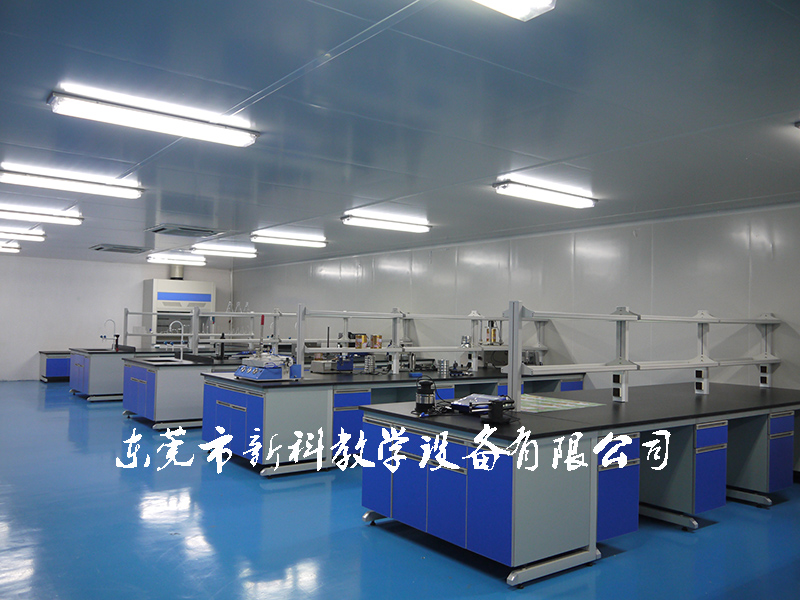 <a href='http://www.huajiawangjun.com/products/63-1.html' target='1' style='font-size:18px; font-weight:bold; color:#000000;'>中央實驗臺</a>案例